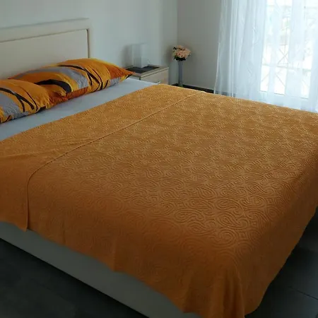 Mare * Novi Vinodolski